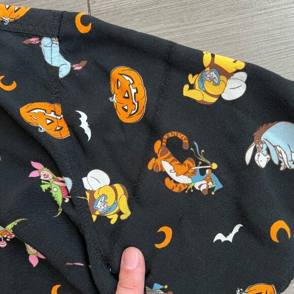 Disney Winnie The Pooh Halloween Girls Woven Button-Up Her Universe Size XS - Picture 7 of 7